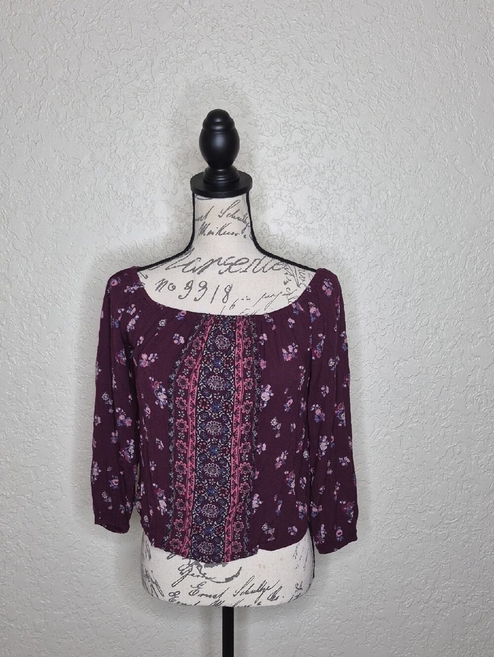 Hollister Bohemian Multicolored‎ Floral Top Size S
